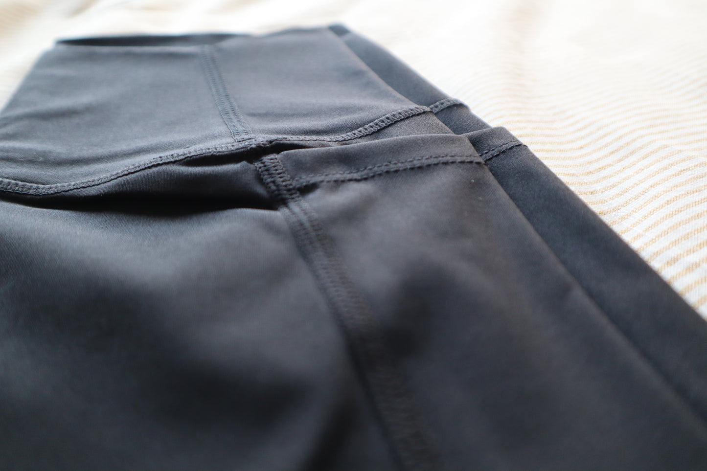 RESTORE Leggings